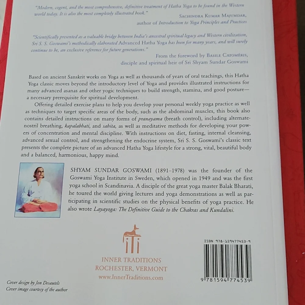 Advanced Hatha Yoga Classic Methods of Physical education and Concentration book - Picture 2 of 3